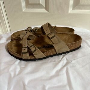 Birkenstock Franca sandals